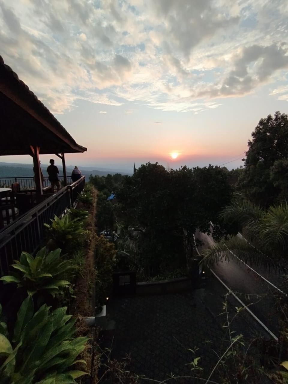 Bali Munduk Delux Bungalow Villa Singaraja Eksteriør billede
